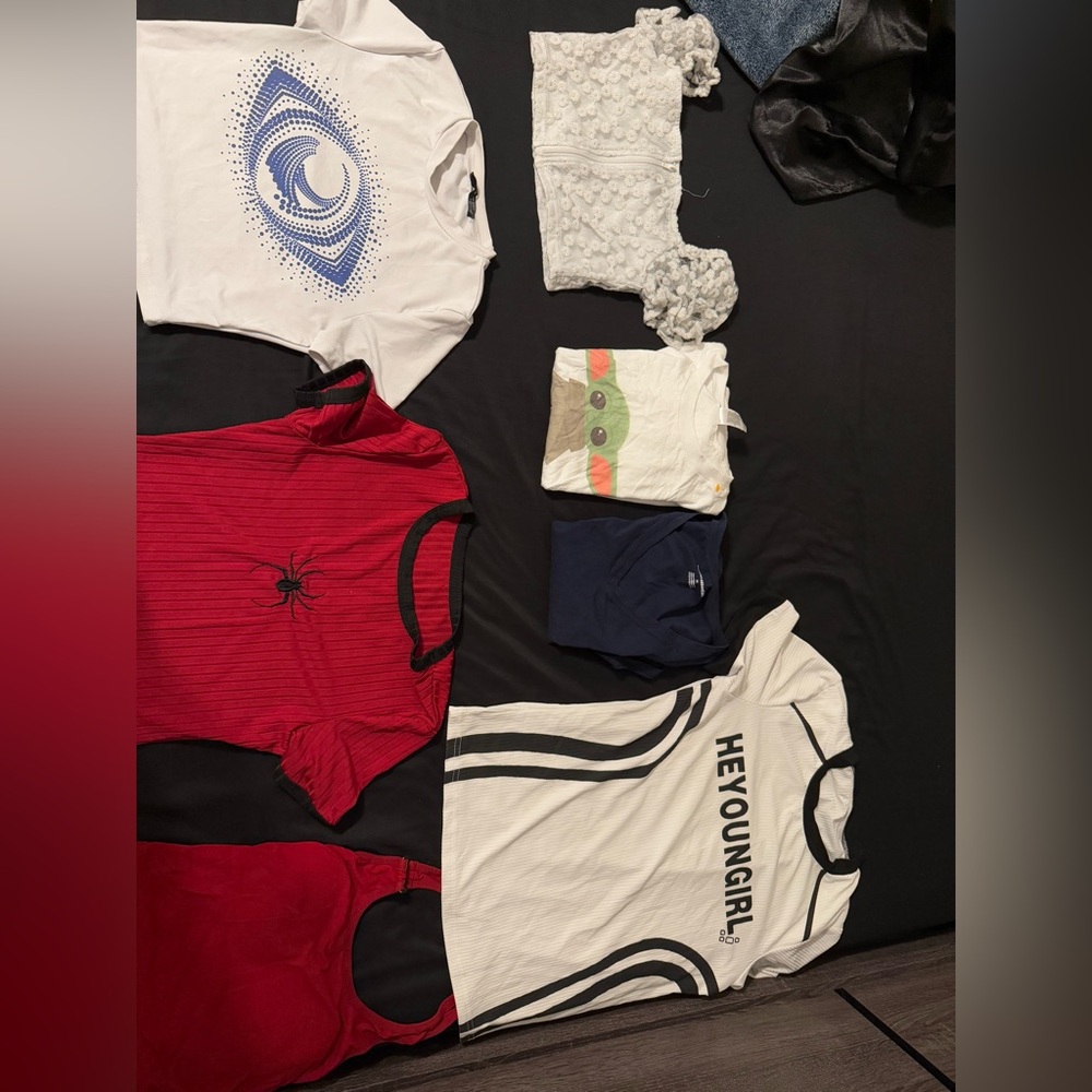 Haul of Women’s clothes
EVERYTHING MUST GO!!!